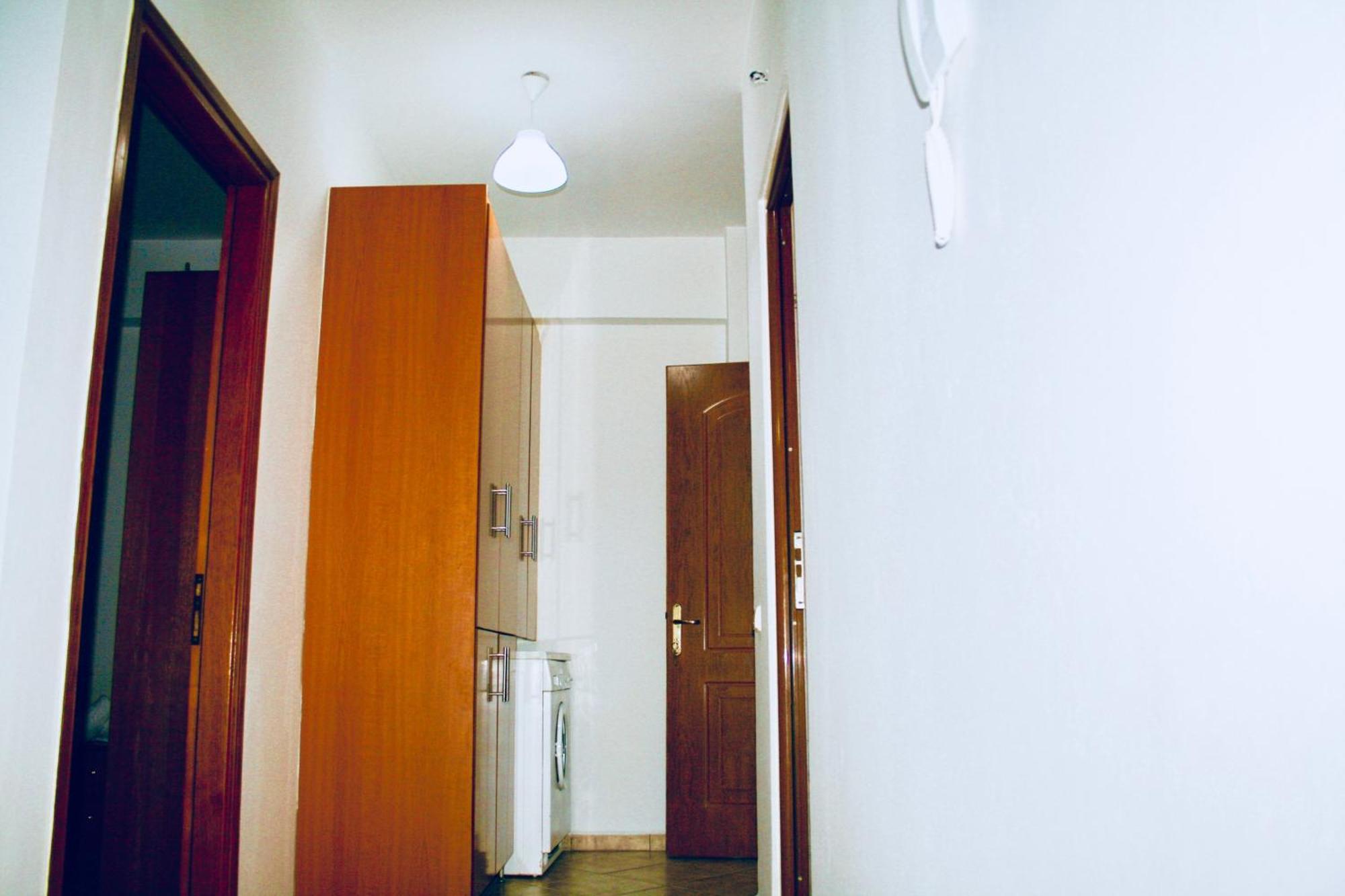 Flora Apartments Sarandë エクステリア 写真