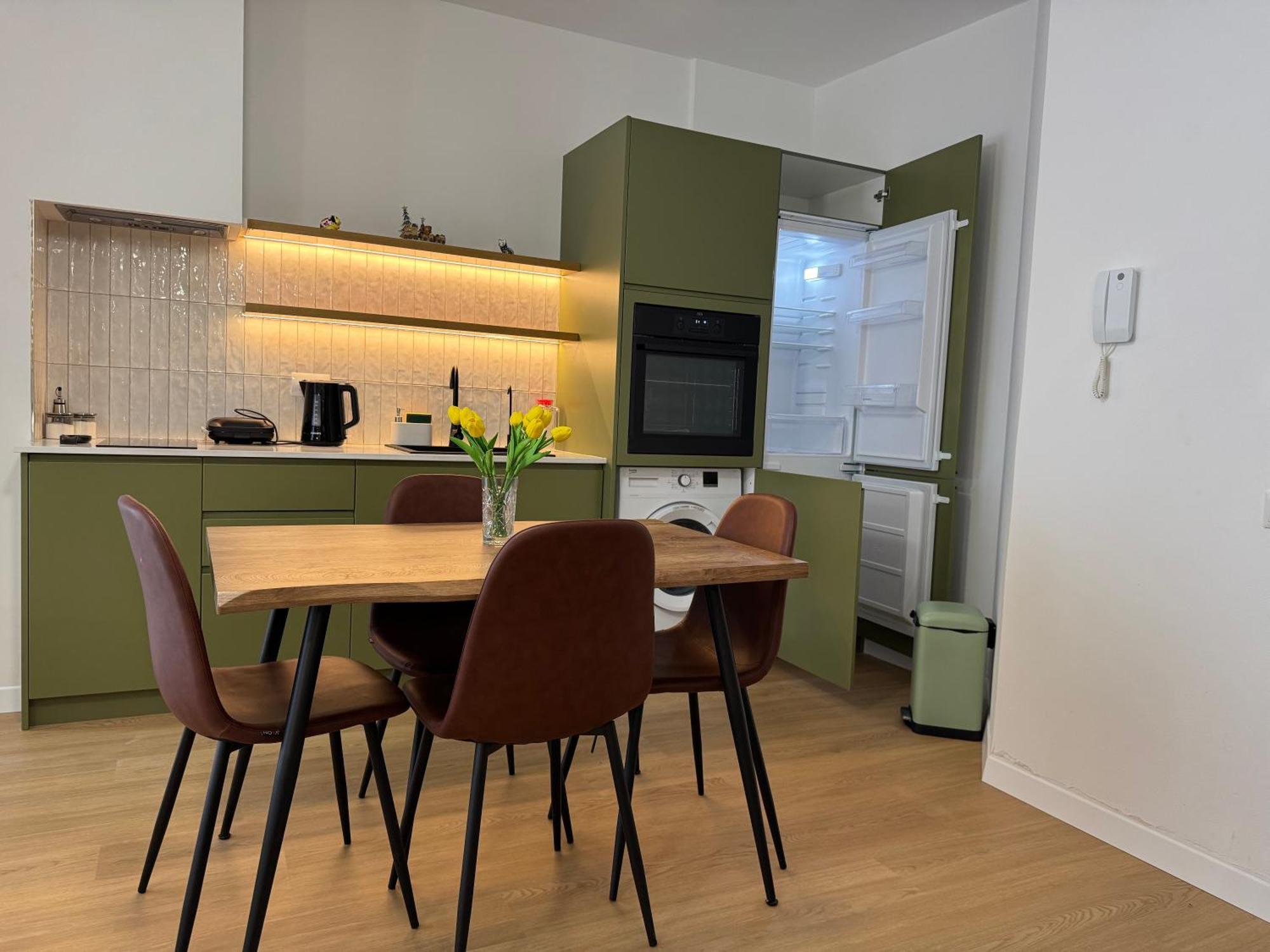 Flora Apartments Sarandë エクステリア 写真